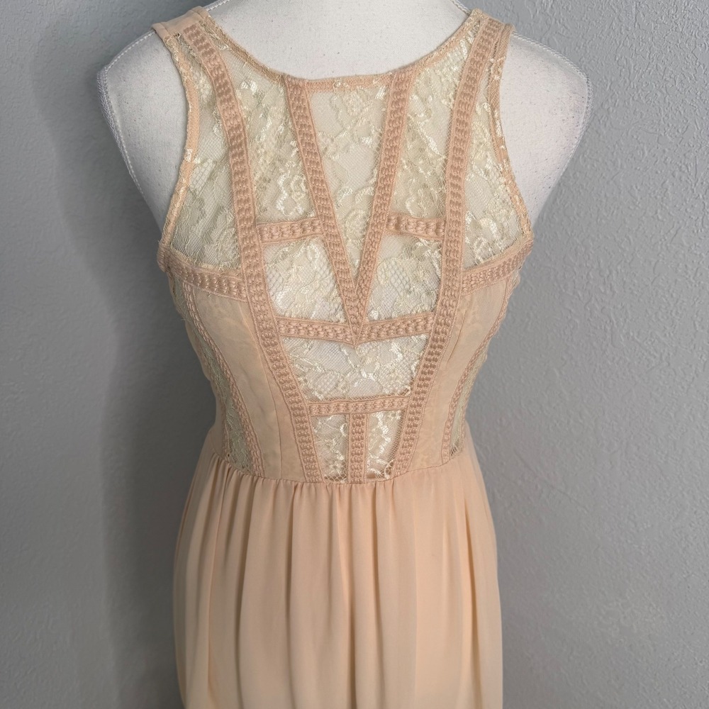 ASTR the Label Peach Lace Panel Maxi Dress Sleeveless V-Back‎ size XS - Picture 2 of 7